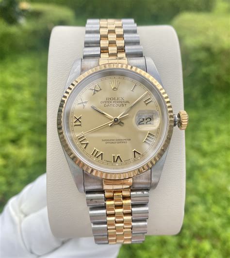 đồng hồ Rolex